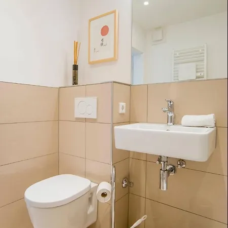 Moltke 120 Apartment Düsseldorf